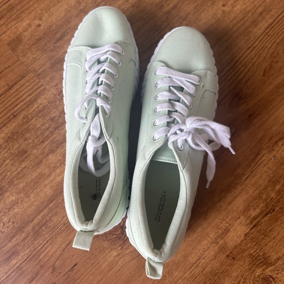 Platform sneaker - Picture 2 of 4